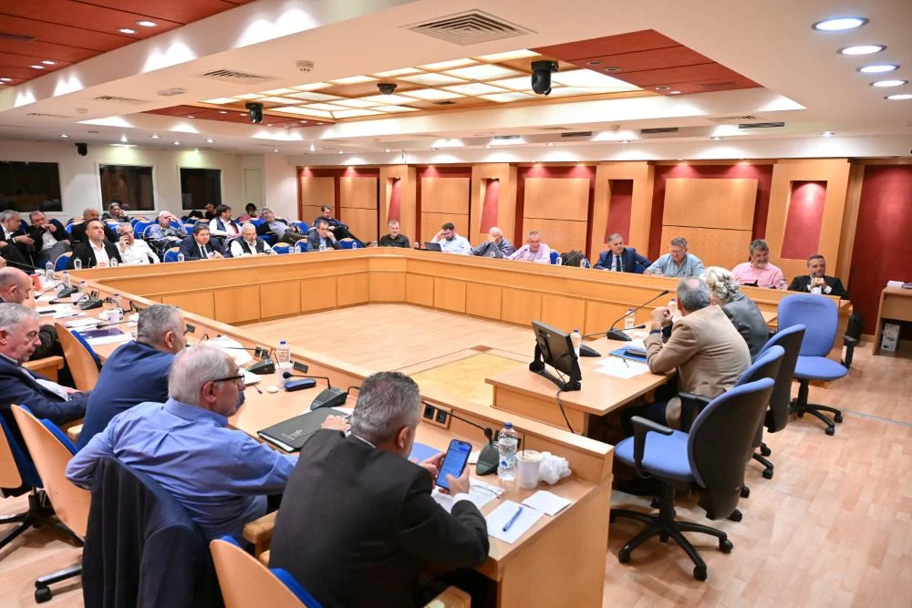 Οι διεκδικήσεις της ΚΕΔΕ - Τα θέματα που βρίσκονται στο επίκεντρο KEDE_Diekdikhseis85170